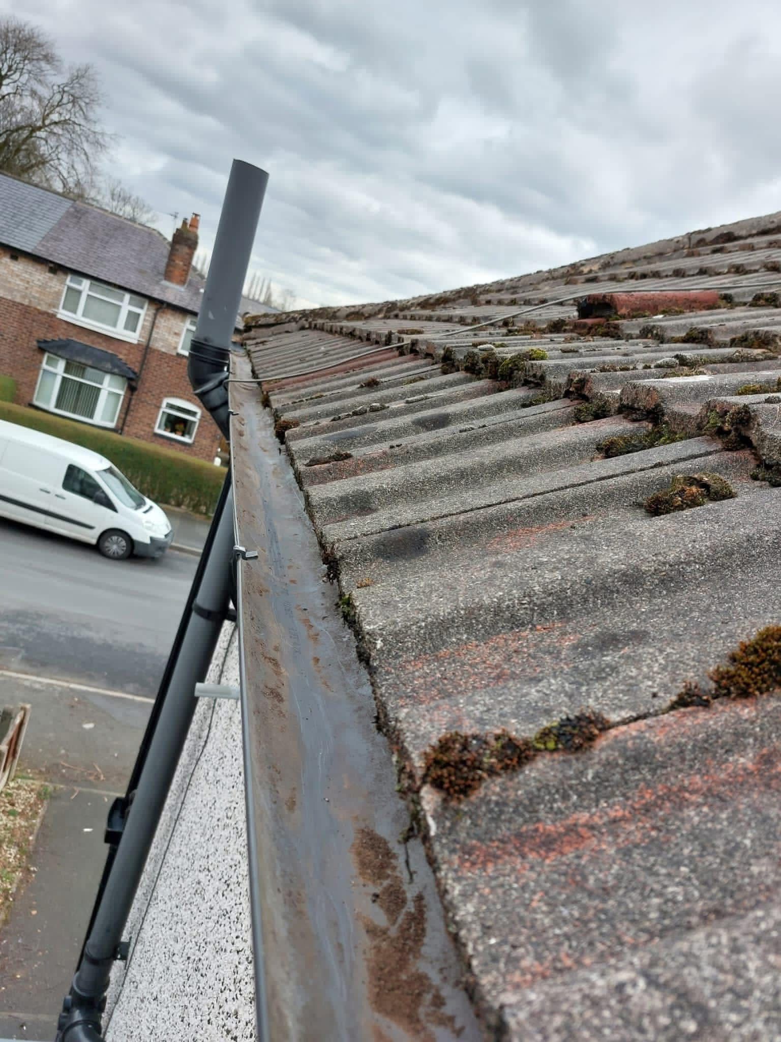Gutter Cleaning - After cleaning